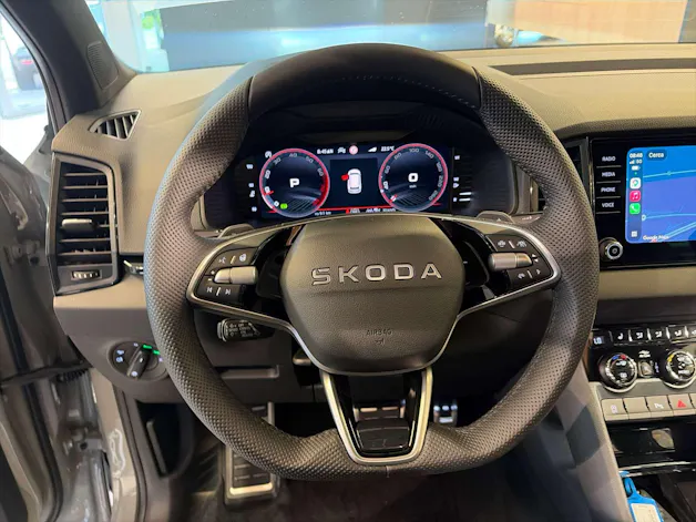 SKODA Karoq 2.0 TSi SportLine 4x4 DSG-Automat