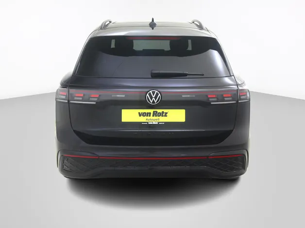 VW Tiguan 2.0 TSI R-Line 4Motion