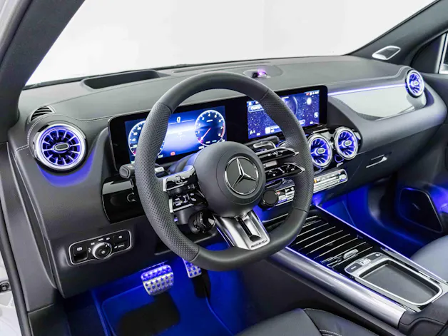 MERCEDES-BENZ GLA 35 AMG 4MATIC