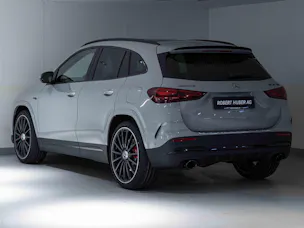 MERCEDES-BENZ GLA 35 AMG 4MATIC