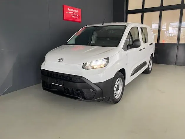 Toyota PROACE CITY Van L2 52KWh Active