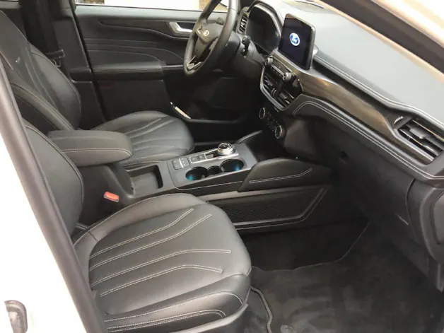 FORD Kuga 2.5 Plug-in Hybrid Vignale