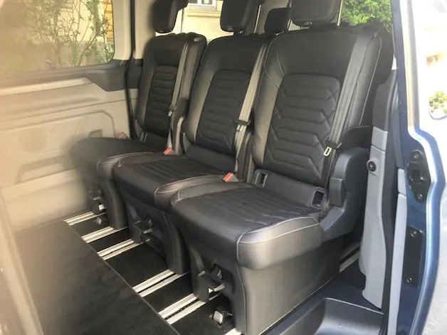 FORD Tourneo C Bus 320 L1 2.0 EcoBlue 170 Titanium