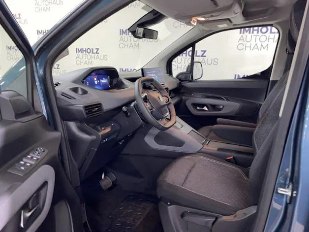 PEUGEOT Rifter Long 1.5 BlueHDi 130 Family Edition 7-Sitze