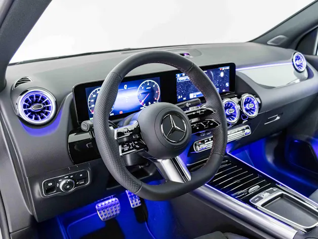 MERCEDES-BENZ GLA 220 d 4MATIC Swiss Star