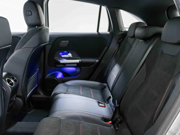 MERCEDES-BENZ GLA 220 d 4MATIC Swiss Star