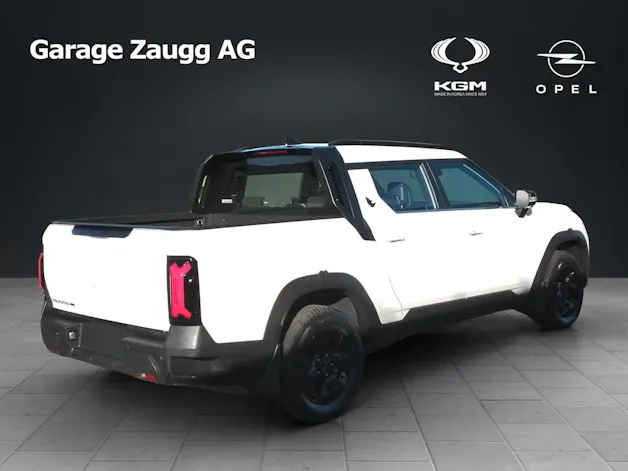 KGM Musso EV Blackline