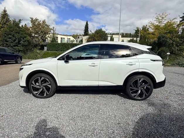 NISSAN Qashqai 1.5 VC-T Tekna+