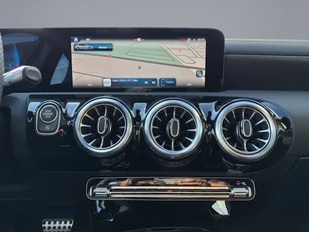 MERCEDES-BENZ A-Klasse W177 A 35 AMG 4matic