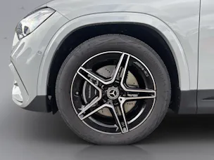 MERCEDES-BENZ GLA-Klasse H247 GLA 250 Swiss Star AMG Line 4matic