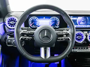 MERCEDES-BENZ A 250 4MATIC