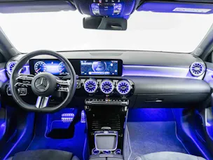 MERCEDES-BENZ A 250 4MATIC