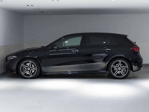 MERCEDES-BENZ A 250 4MATIC
