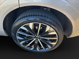 VOLVO XC60 2.0 T8 TE Ultra Dark eAWD