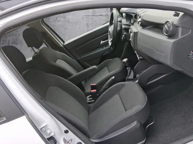 DACIA Duster 1.5 Blue dCi Comfort 4WD