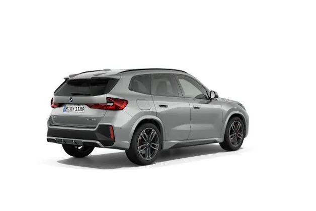 BMW X1 U11 23i xDrive paddles