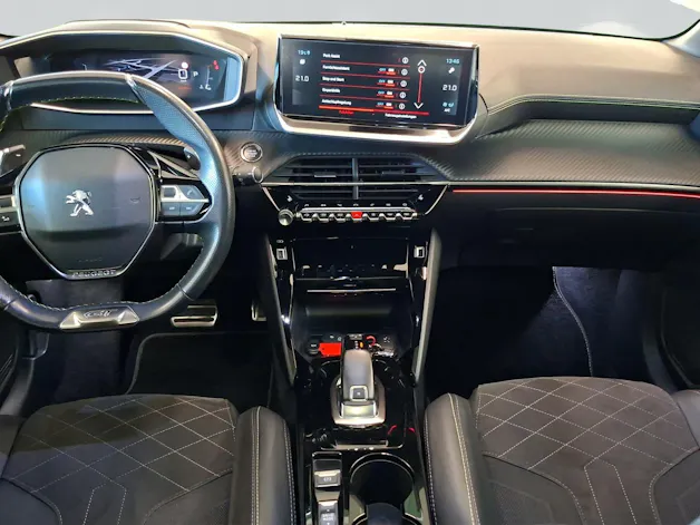 PEUGEOT 208 1.2 PureTech 130 GT