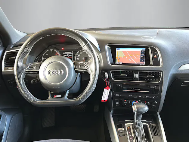 AUDI Q5 2.0 TDI quattro S-Tronic