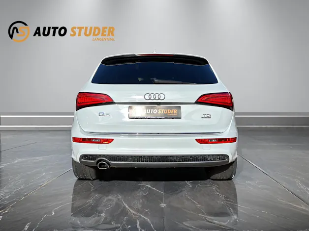 AUDI Q5 2.0 TDI quattro S-Tronic