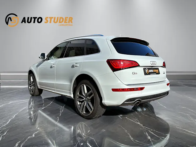 AUDI Q5 2.0 TDI quattro S-Tronic