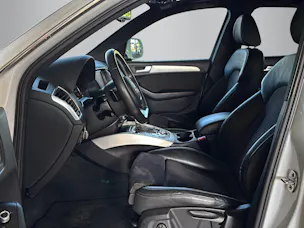 AUDI Q5 2.0 TDI quattro S-Tronic