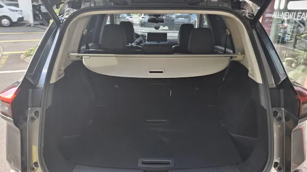 NISSAN X-Trail 1.5 VC-T N-Trek e-4orce