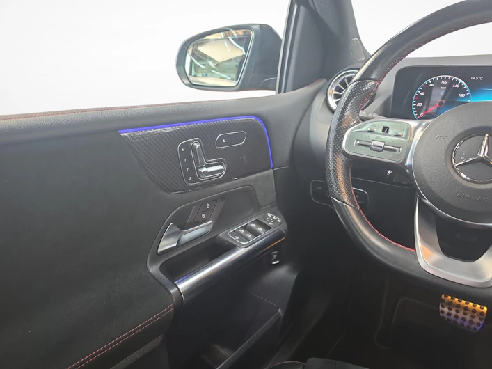 Fahrzeugbild MERCEDES-BENZ B 250
