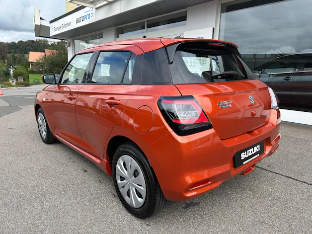 Suzuki Swift 1.2 Unico Hybrid