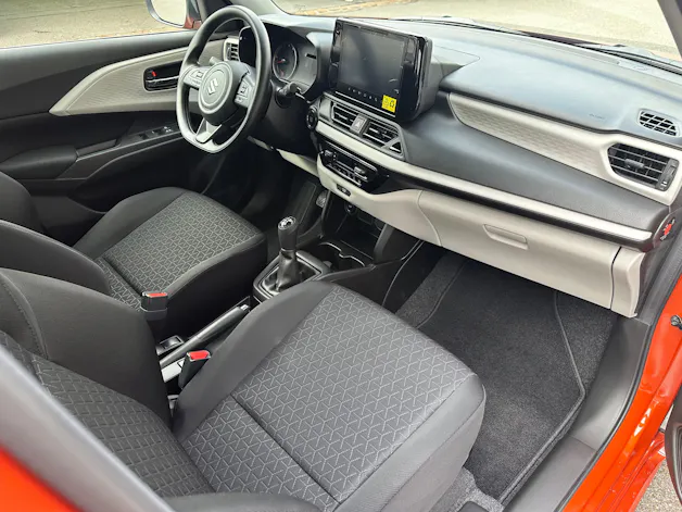 Suzuki Swift 1.2 Unico Hybrid
