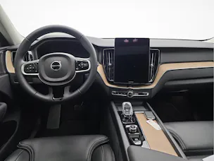 VOLVO XC60 2.0 B5 MH Plus Dark AWD