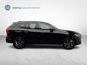 Fahrzeugbild VOLVO XC60 2.0 B5 MH Plus Dark AWD