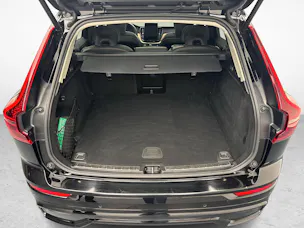 VOLVO XC60 2.0 B5 MH Plus Dark AWD