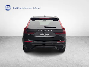 Fahrzeugbild VOLVO XC60 2.0 B5 MH Plus Dark AWD