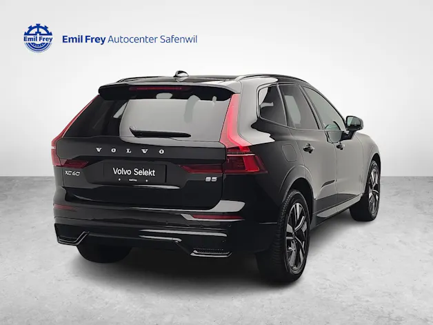 VOLVO XC60 2.0 B5 MH Plus Dark AWD