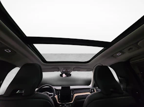 Fahrzeugbild VOLVO XC60 2.0 T6 TE Plus Dark eAWD