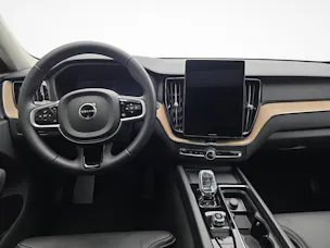 VOLVO XC60 2.0 T6 TE Plus Dark eAWD