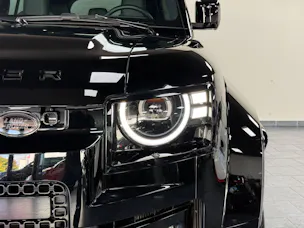 Land Rover Defender 110 4.4 V8 Octa Black