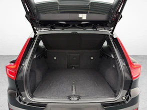 https://vehicle.imgix.net/4512128/078f5469-d7b9-4d30-96d3-3f6fa7339cb6.jpg