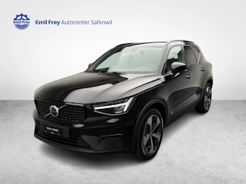 Fahrzeugbild VOLVO XC40 2.0 B3 MH Plus Dark Fahrzeugbild VOLVO XC40 2.0 B3 MH Plus Dark