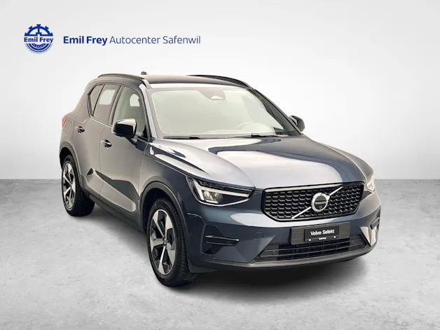 VOLVO XC40 2.0 B3 MH Plus Dark