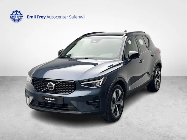 VOLVO XC40 2.0 B3 MH Plus Dark