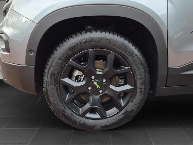 JEEP Avenger 1.2 MHEV Overland 4xe