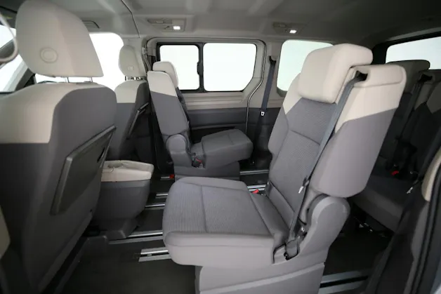 VW Multivan kurz 2.0 TDI DSG