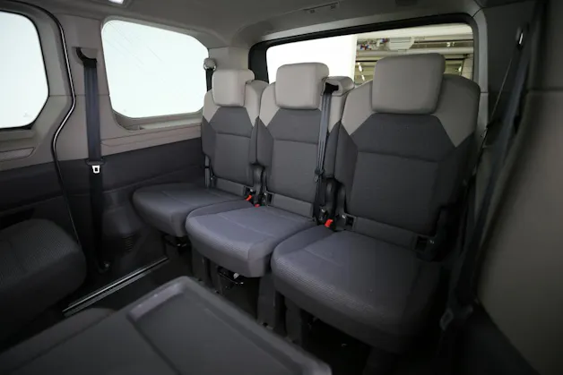 VW Multivan kurz 2.0 TDI DSG