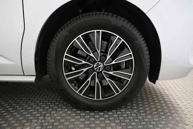 VW Multivan kurz 2.0 TDI DSG