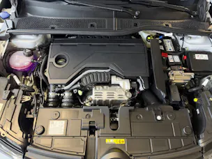 CITROEN C4 1.2 Hybrid Millésime