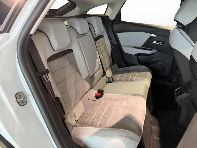 CITROEN C4 1.2 Hybrid Millésime