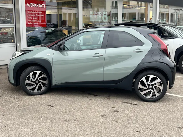 Toyota Aygo X 1.0 VVT-i Trend