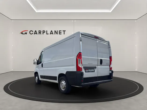 PEUGEOT Boxer Kaw. 330 L1H1 2.2 BlueHDi 120 Premium S/S