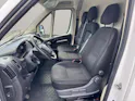 PEUGEOT Boxer Kaw. 330 L1H1 2.2 BlueHDi 120 Premium S/S